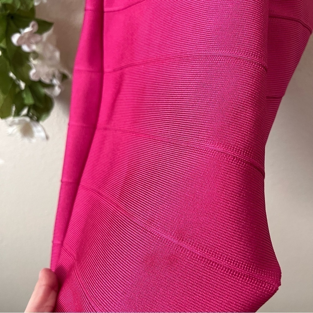 RARE HERVE LEGER X FOREVER 21 Pink Bandage Cut Out Romper - Picture 13 of 13